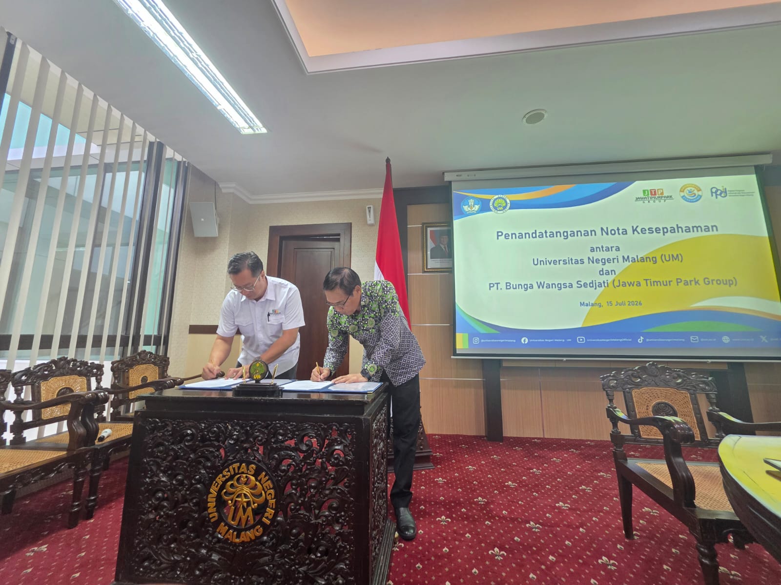 Perkuat Kualitas Sdm & Riset, Um Jalin Kerja Sama Strategis Dengan Jatim Park Group Lewat Penandatanganan Mou Pada 15 Juli 2026