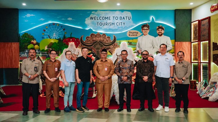 Kunjungan Walikota Batu Ke Museum Mega Science Center
