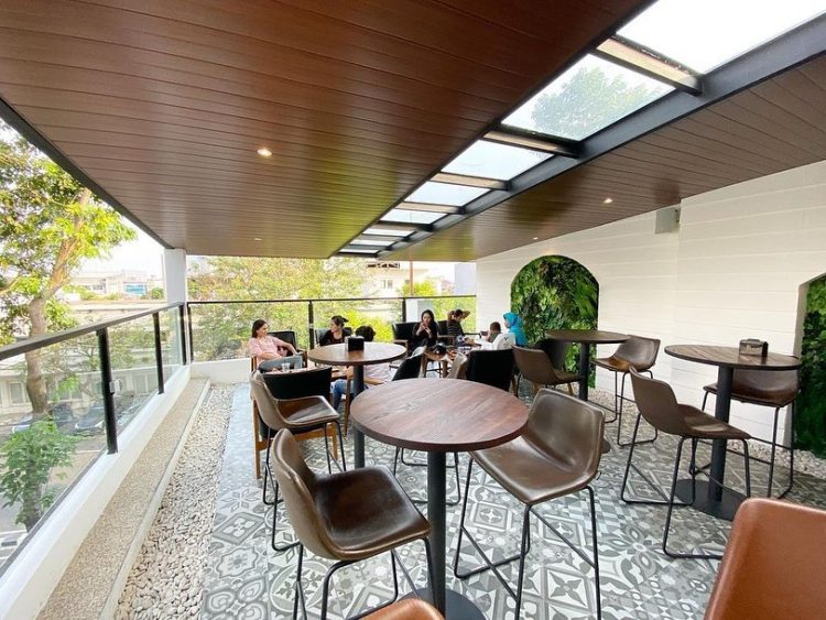 Lafayette Cafe