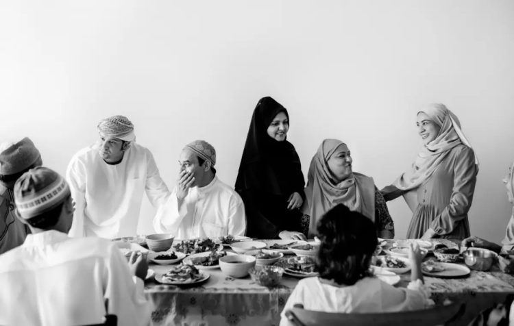 Hari Raya Idul Fitri Waktu yang Tepat untuk Bersilahturahmi ke Saudara