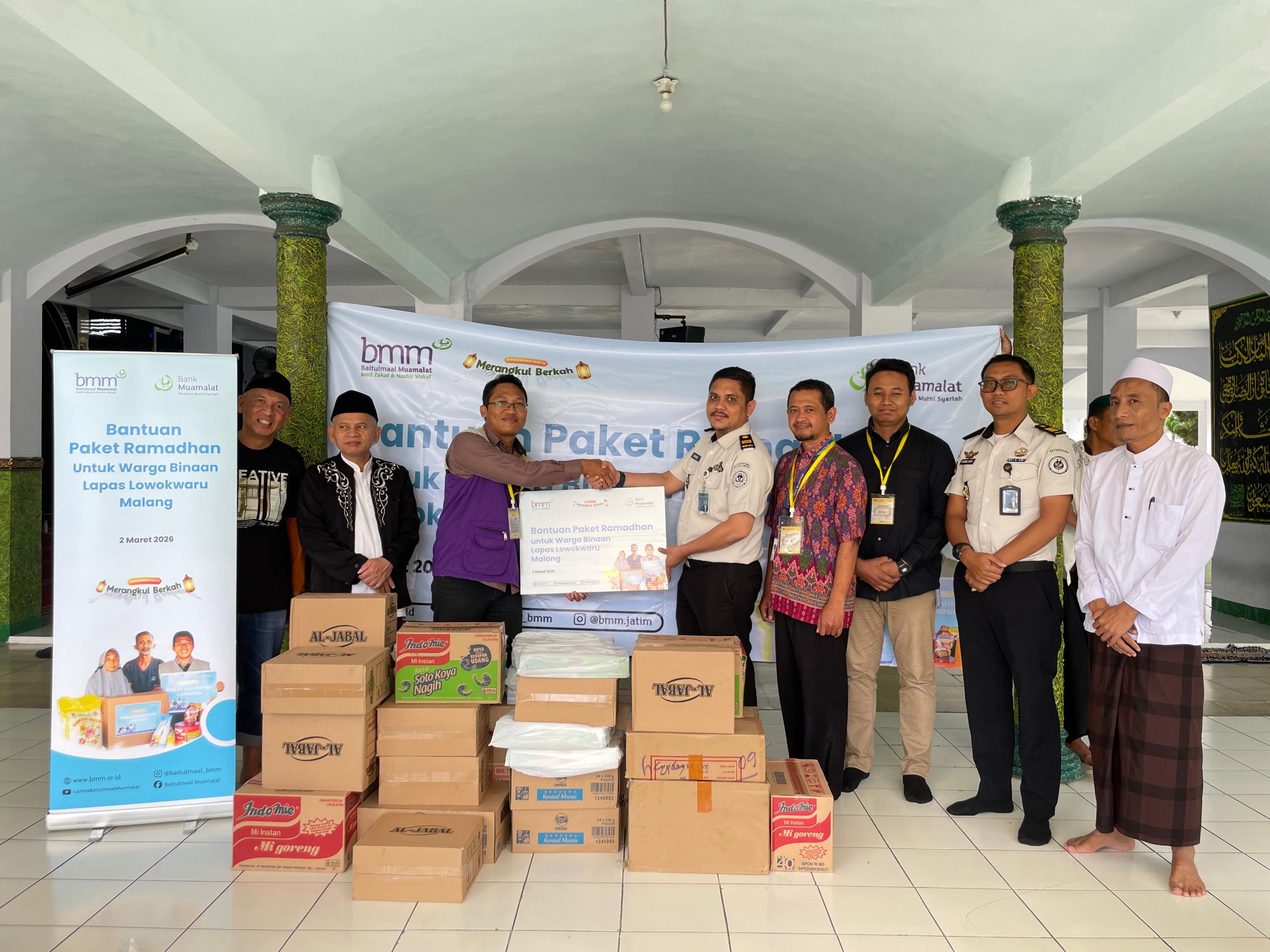 Bank Muamalat dan BMM Salurkan Bantuan Ramadhan untuk Warga Binaan Lapas Lowokwaru
