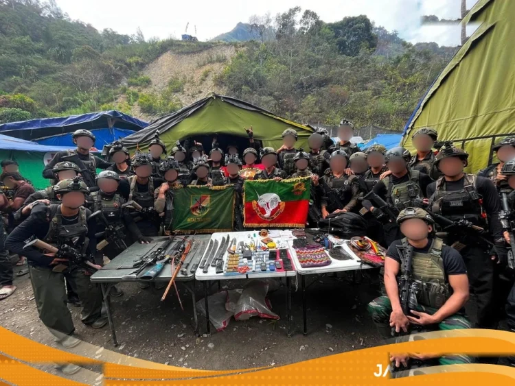 Bentrokan Sengit Di Intan Jaya Tni Tembak Mati Empat Anggota
