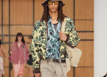 Burberry Dominasi Media Sosial Di Lfw Performa Weibo Berhasil Melampaui