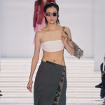 Direktur Pembelian Harrods Puji Koleksi Prada di Milan Fashion Week dan Sebut Rok Jadi Tren Kunci Busana Masa Depan