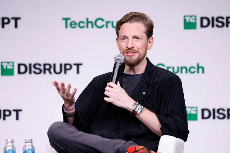 Gagal Digulingkan Dewan Direksi Mullenweg Resmi Kembali Jabat Ceo Automattic