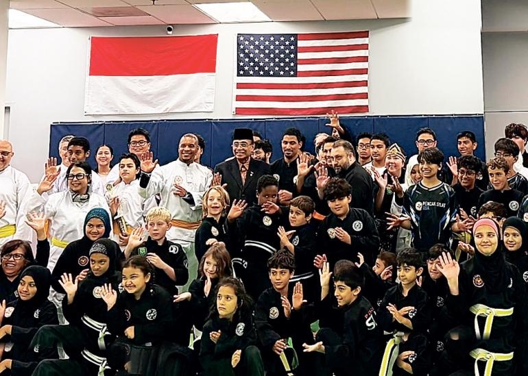 Indroyono Soesilo Perjuangkan Pencak Silat Tampil Di Olimpiade Los Angeles