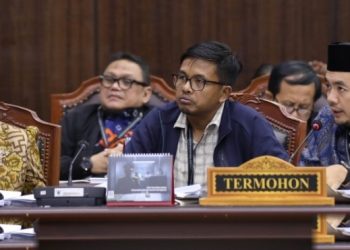 Laporan Ijazah Gibran Berbuntut Panjang Akademisi Minta 7 Komisioner Kpu