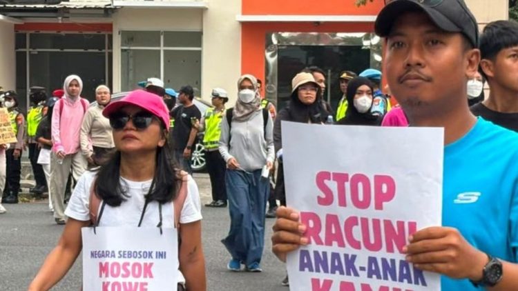Lebih Dari 2.000 Orang Diduga Keracunan Mbg Dalam Sepekan