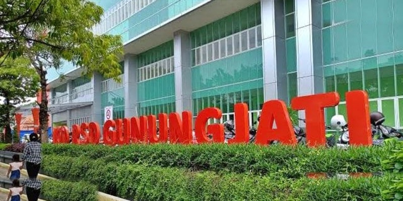 Manajemen Rsd Gunung Jati Amburadul Komite Medik Kirim Surat Desak