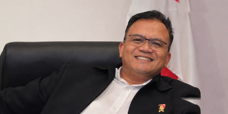 Sentilan Moral Cctv Langit Untuk Integritas Pejabat Dan Kesederhanaan Kiai
