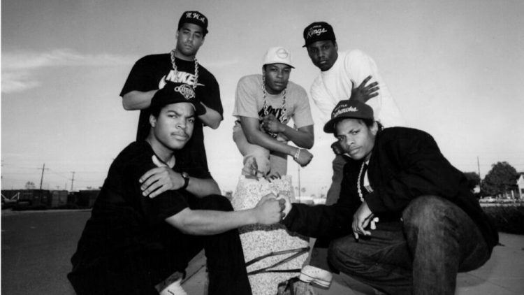 Warisan Berbahaya Nwa Dalam Straight Outta Compton Dan Ledakan Marah