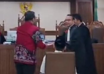 40 Tokoh Nasional Resmi Ajukan Amicus Curiae Bela Mantan Ketua