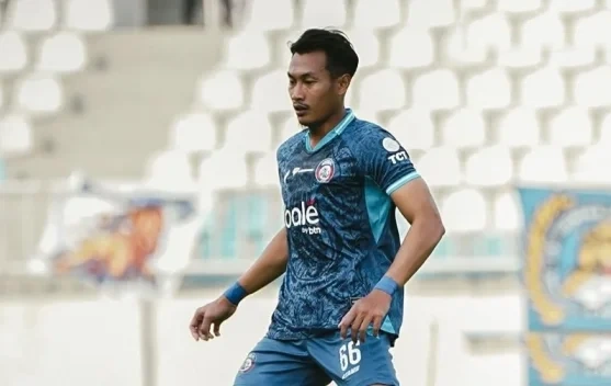 Arema FC Dilanda Krisis Gelandang Bertahan, Hansamu Yama Diplot Geser Betinho