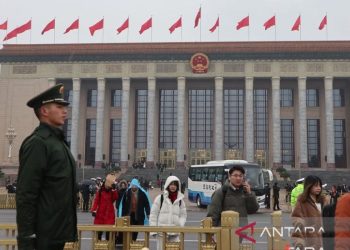 China Beri Penghargaan Persahabatan Kepada 50 Pakar Asing