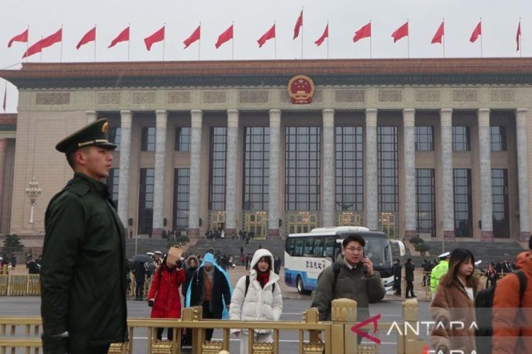 China Beri Penghargaan Persahabatan Kepada 50 Pakar Asing