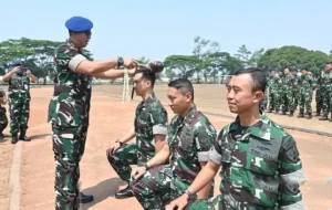 Danlanud Abd Saleh Pimpin Tradisi Kenaikan Pangkat Puluhan Prajurit TNI AU di Malang