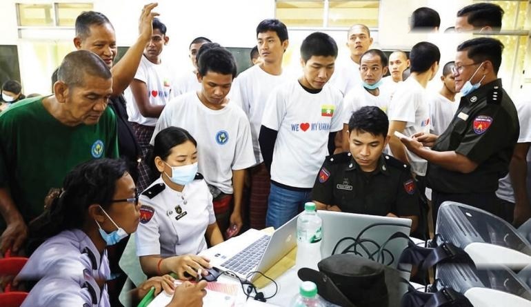 Dipulangkan dari Malaysia, Pengungsi Rohingya Kini Terancam Tekanan di Myanmar