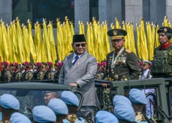 Dua Tahun Prabowo Gibran Menakar Bayang Bayang Militerisasi Berlebih