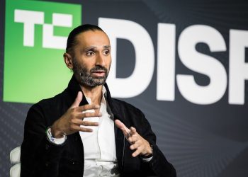 Eksekutif Blackstone Sebut Kekhawatiran Utang Pembangunan Infrastruktur Ai Terlalu Berlebihan