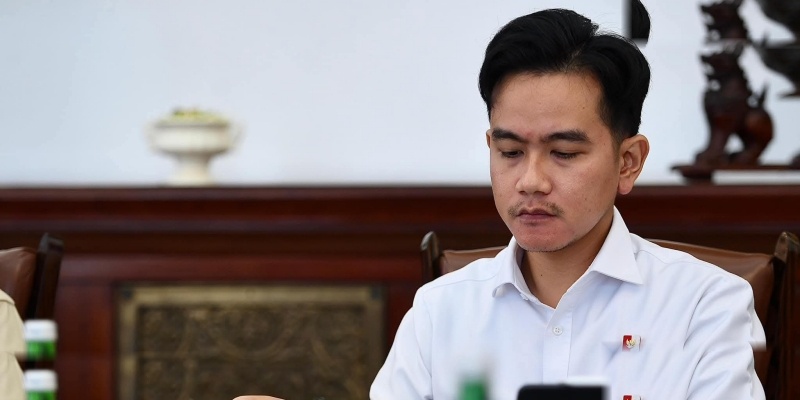 Gugatan Syarat Pendidikan Gibran Di Mk Uji Konsistensi Konstitusi