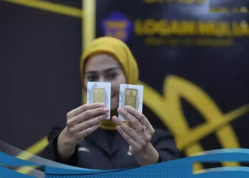 Harga Emas Antam Antm Meroket Rp 18000 Per Gram Jelang