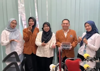 Inovasi Brida Malang Sulap Sampah Daun Kering Jadi Energi Bahan