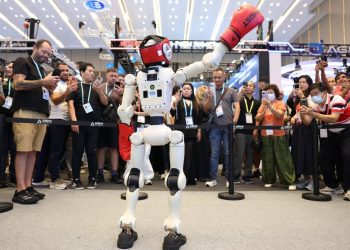 Intip Canggihnya Zona Robotik Di Canton Fair Ke 140 Guangzhou