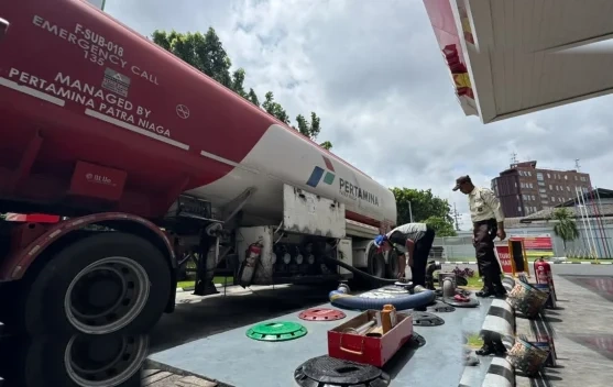 Jamin Stok Bbm Jawa Timur Aman Kapal Tanker Pertamina Mulai
