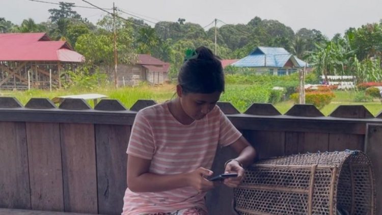 Jerat Hukum Yogi Dan Ironi Senyap Internet Di Kepulauan Mentawai