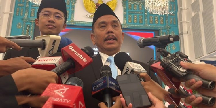 Kabakom Tegaskan Kebijakan Ekonomi Prabowo Makin Inklusif Dorong Kenaikan Upah