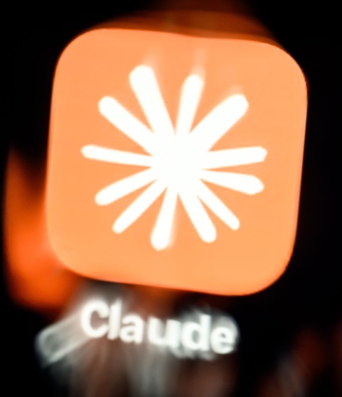 Kemitraan Cloud Anthropic Mulai Keruh Dan Menuai Polemik