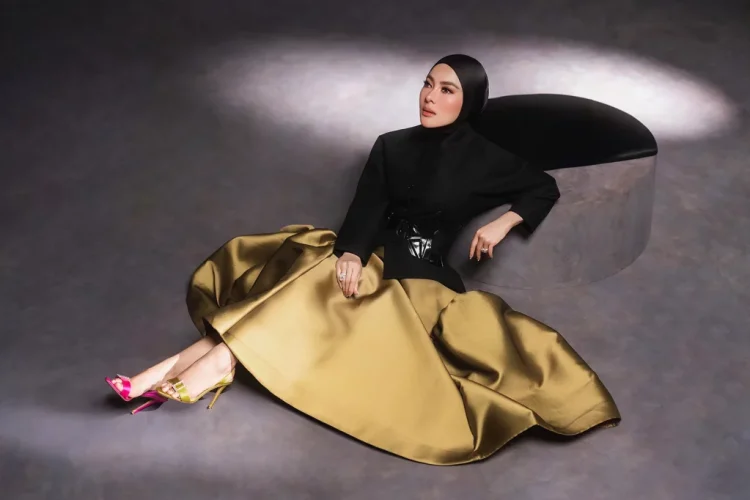 Langkah Mandiri Syahrini Bersama Syr Records Lewat Singel Kau Yang