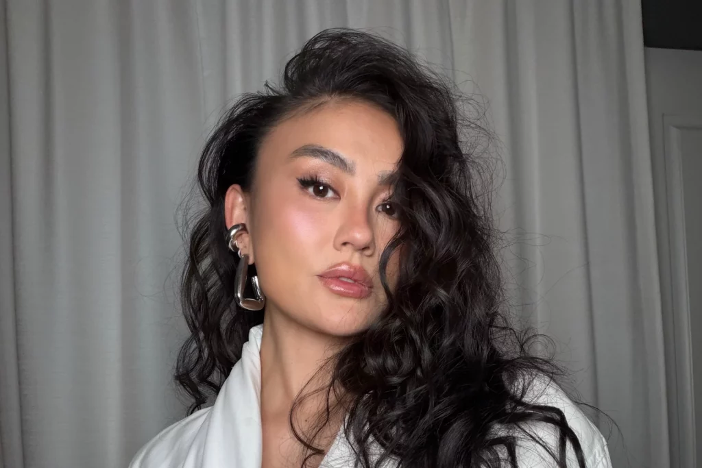 Lompatan Karier Agnez Mo Tembus Hollywood lewat Thriller Siber C.L.A.Y. Bersama Nicolas Cage