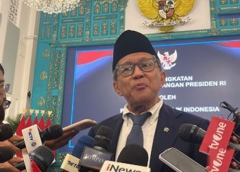 Masuk Istana Rocky Gerung Tegaskan Tetap Konsisten Kritik Pemerintah