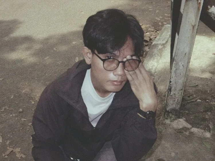 Napas Baru Pop Alternatif Jakarta Bariqi Debut Lewat Singel Pusing