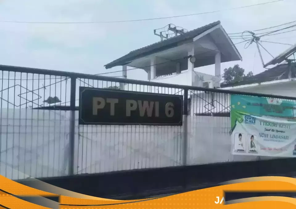 Pabrik Sepatu Di Banten Gulung Tikar 1100 Buruh Kena Phk