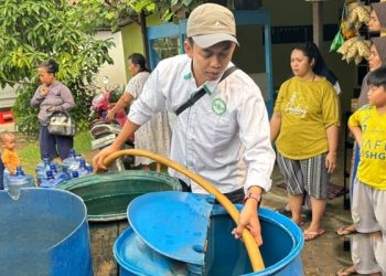 Peringati Resolusi Jihad Bem Ptnu Salurkan 1 Juta Liter Air