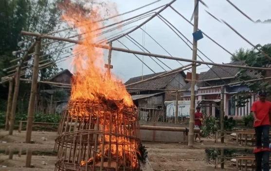Polres Malang Penggerebek Arena Sabung Ayam Di Poncokusumo Dan Gagalkan