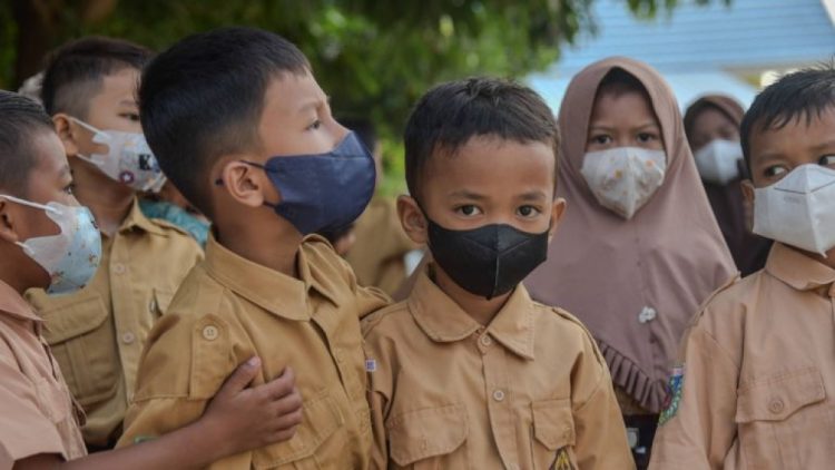Prabowo Berharap Hujan Tangani Kabut Asap Karhutla Peran Pemerintah Dipertanyakan