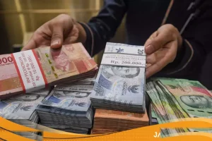 Rupiah Menguat ke Rp17.899 per Dolar AS di Tengah Lonjakan Defisit Fiskal