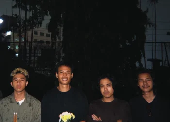 Sempat Kehilangan Rekaman Band Synth Pop Paraleyes Garap Ulang Single Spheres
