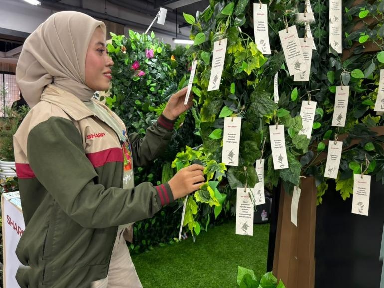 Sharp Pacu Generasi Muda Malang Terapkan Gaya Hidup Ramah Lingkungan