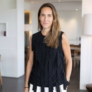 Sudut Pandang Galeries Lafayette: Menguliti Keanggunan Celine, Emosi Saint Laurent, dan Kejelasan Prada di Fashion Week