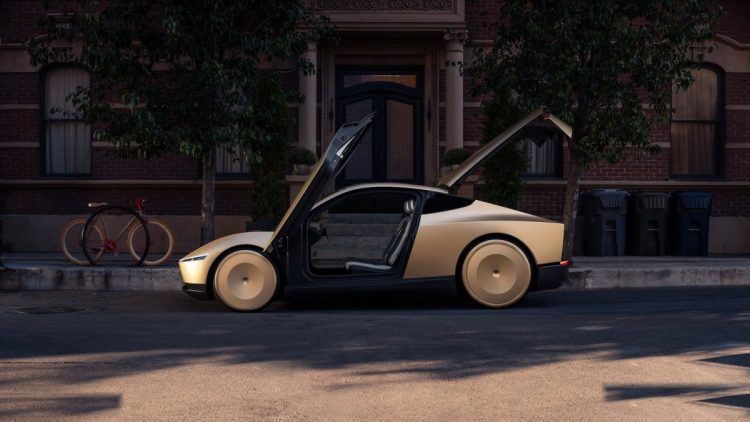 Tesla Siap Komersialkan Taksi Otonom Cybercab Sebelum Akhir Tahun