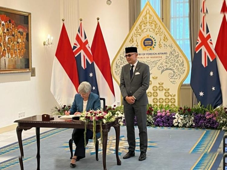 Wamenlu Arrmanatha Dan Menlu Australia Sepakat Perkuat Hubungan Bilateral Ri Australia