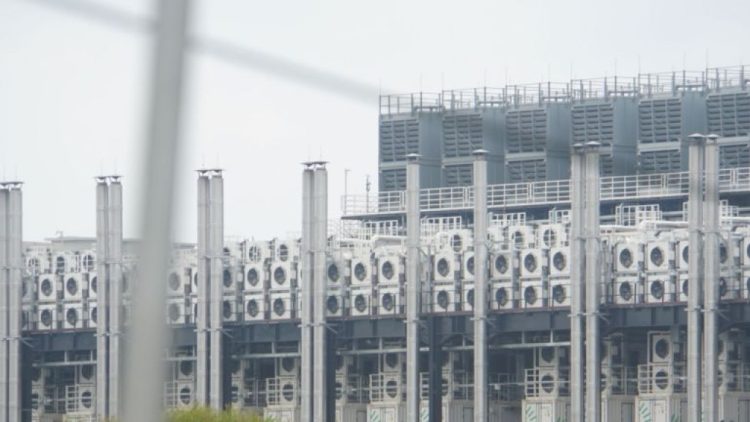 Warga Batam Keluhkan Proyek Pusat Data Akibatkan Krisis Air Clean