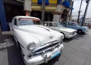 Sensasi Liburan Lebaran Di Museum Angkut Kota Batu
