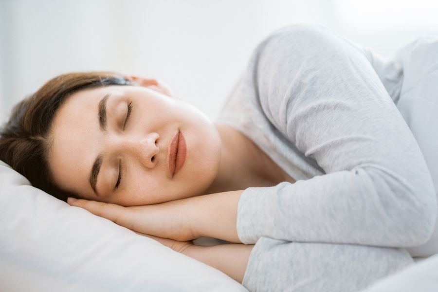 Manfaat Tidur Miring Ke Kanan Untuk Kesehatan