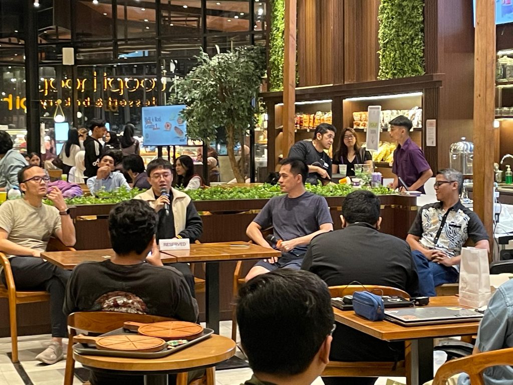 Diskusi Garena bersama komunitas Game Developer Malang