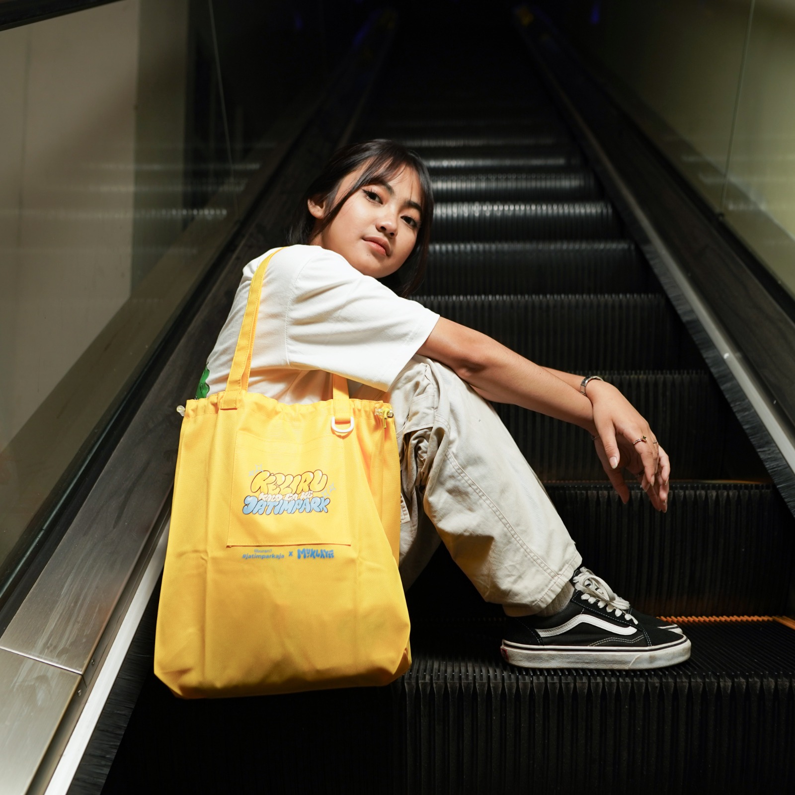 Tote Bag Panorama Kabut Batu